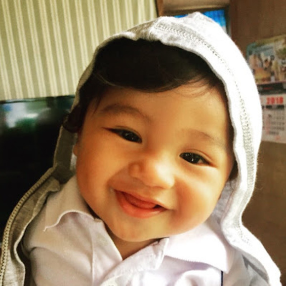 Meet your Posher, Manelyn - Picture 1 of 1